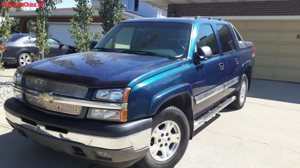 Chevrolet Avalanche LS SUV