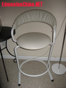 2�Ѱ�ɫ�ư���