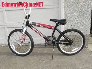 20�絥�� 2001.JPG