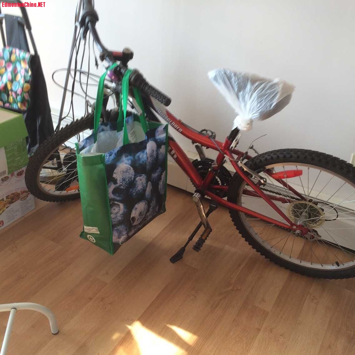 ���г��� $40