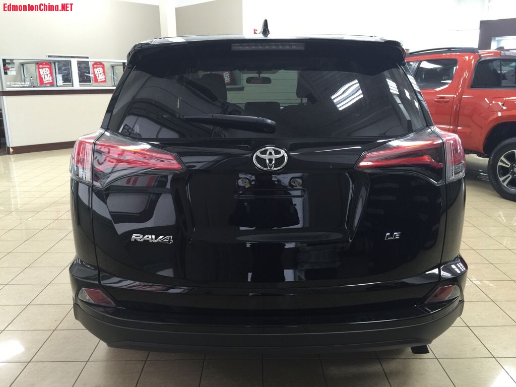 new-and-used-auto-new-2016-toyota-rav4-fwd-4dr-le-1291478-rear-of-vehicle-photo-Image.jpg