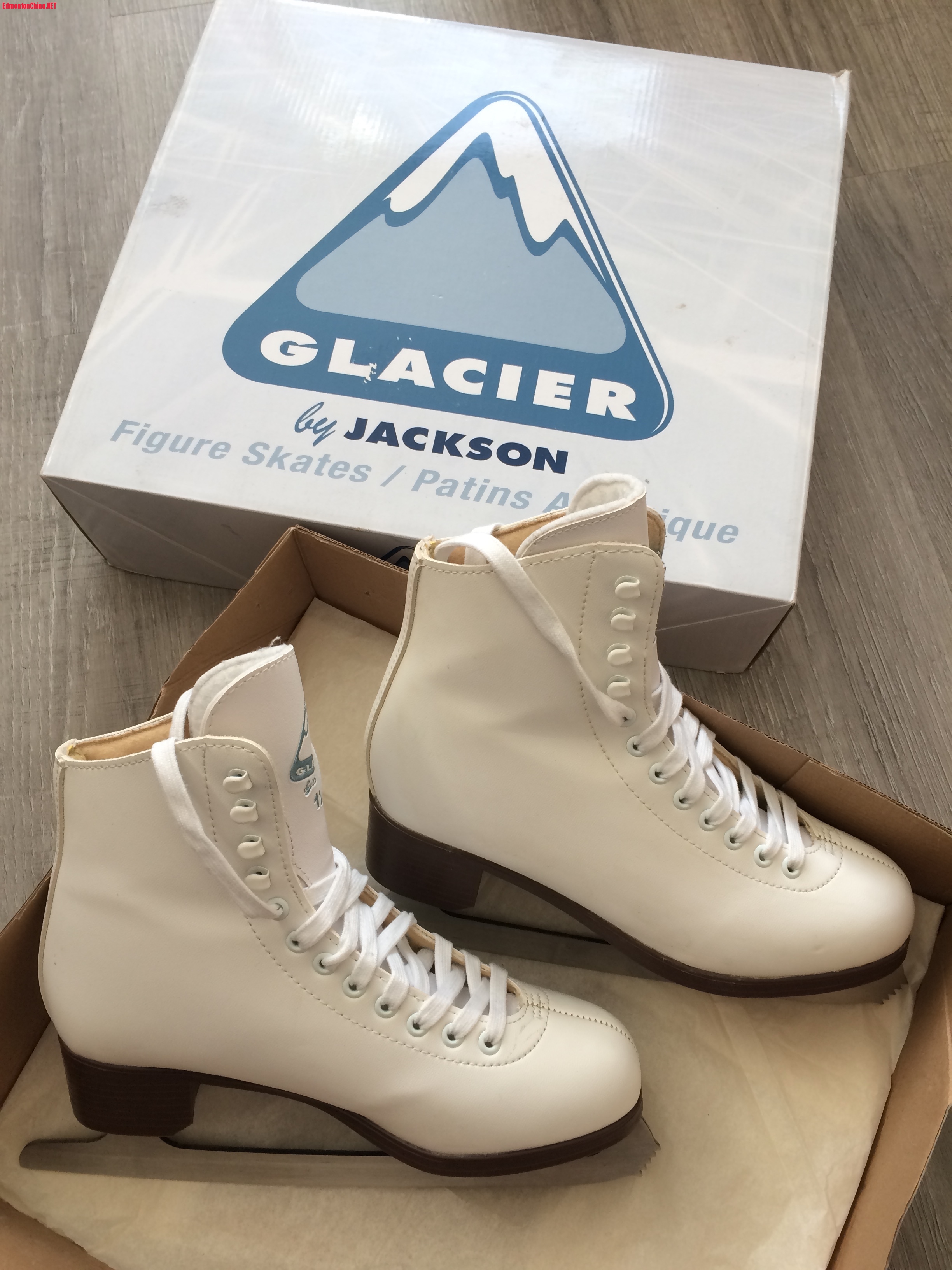 Jackson Figure Skates