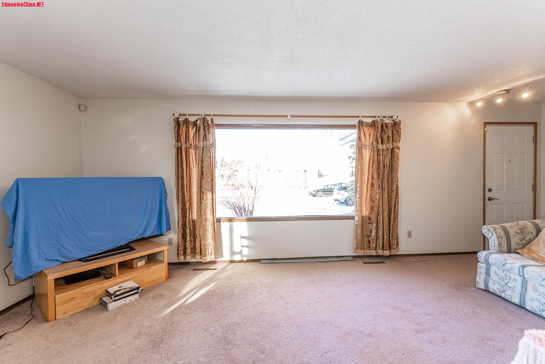 04-DSC_3012.JPG 04-DSC_3012.JPG