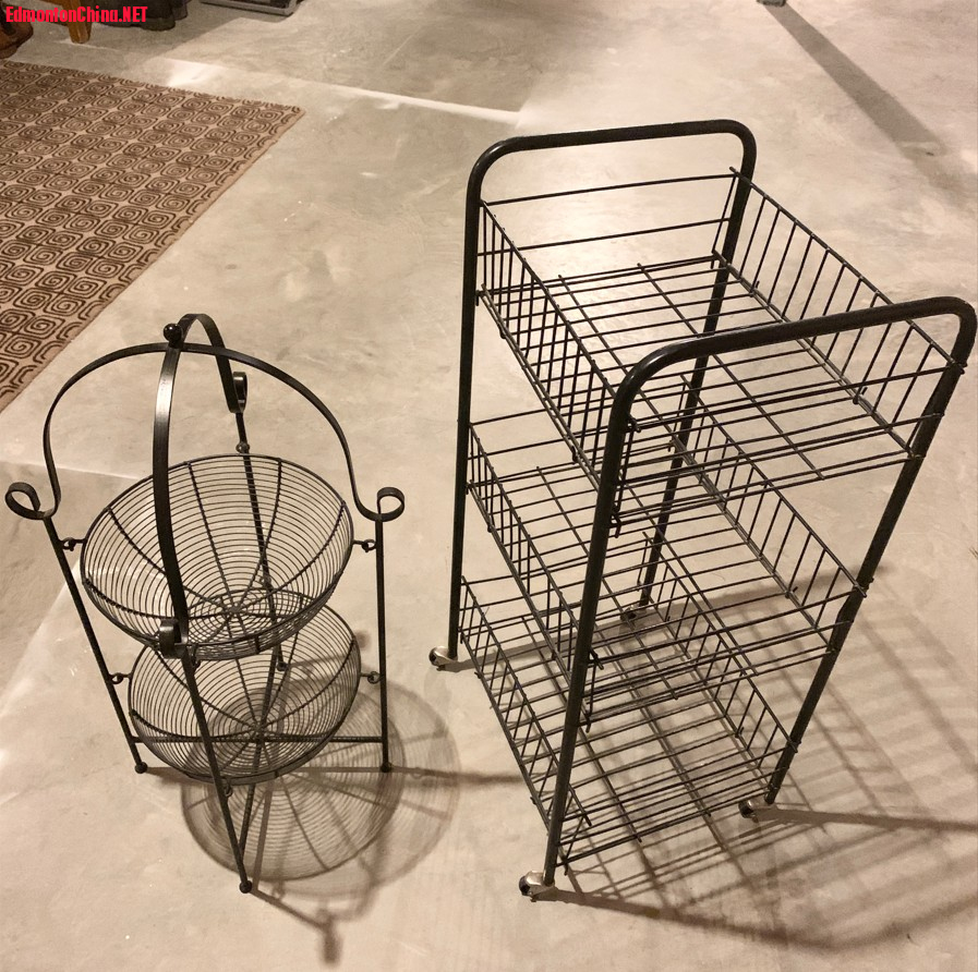 A18-Shelving Unit w. 3 Baskets_$16 _$34.jpg
